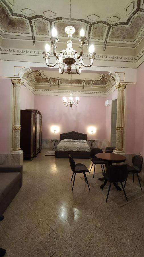 Palazzo Arcidiacono - Luxury Holidays Катания Екстериор снимка