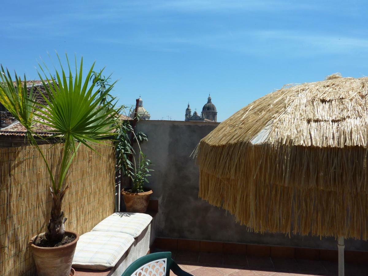 Palazzo Arcidiacono - Luxury Holidays Катания Екстериор снимка