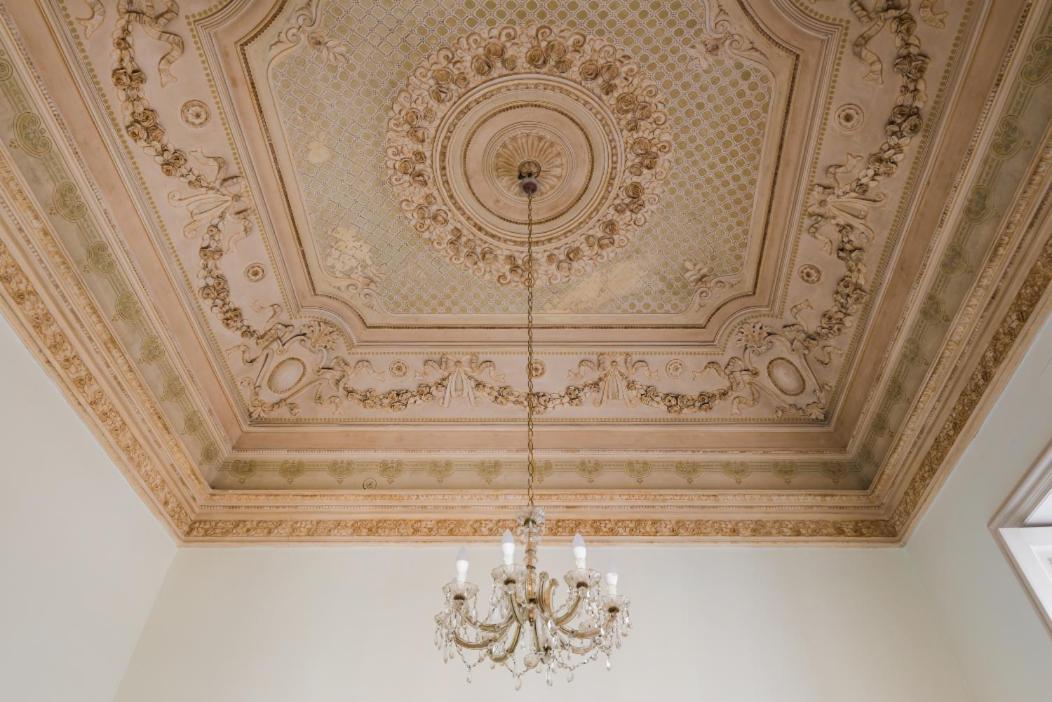 Palazzo Arcidiacono - Luxury Holidays Катания Екстериор снимка