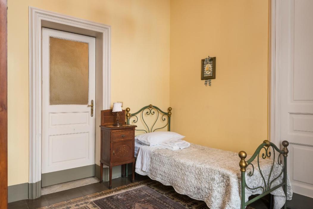 Palazzo Arcidiacono - Luxury Holidays Катания Екстериор снимка