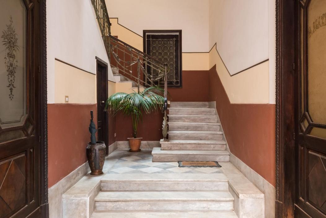 Palazzo Arcidiacono - Luxury Holidays Катания Екстериор снимка